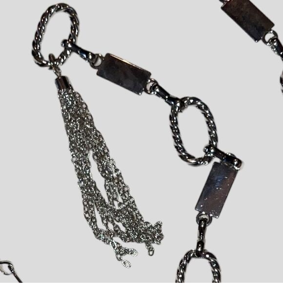 Apt9 shiny silver stylish chain belt with silver metal tassel! NWT - Picture 3 of 9